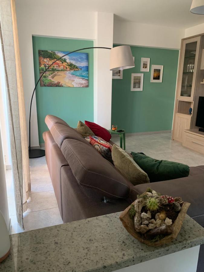 Willa Torrevarata Vacanze Santa Teresa Di Riva Zewnętrze zdjęcie